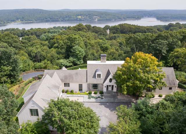 Property at 138 River Rd, Essex, CT 06426, 5 beds, 5.5 baths