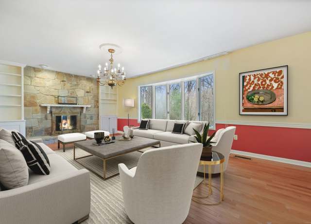 Property at 4680 Black Rock Tpke, Fairfield, CT 06824, 5 beds, 2.5 baths