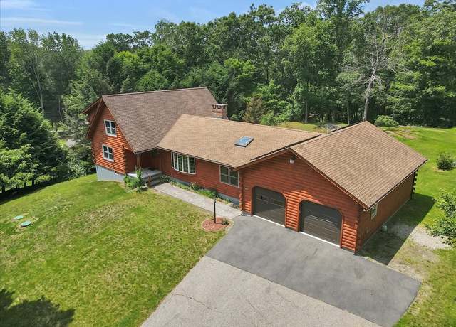 Property at 447 Woodland Rd, Mansfield, CT 06268, 5 beds, 3 baths