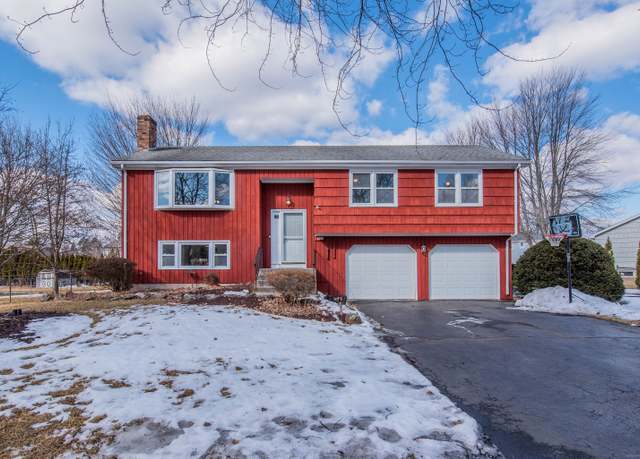 Property at 172 Evergreen Ln, Meriden, CT 06450, 3 beds, 2.5 baths