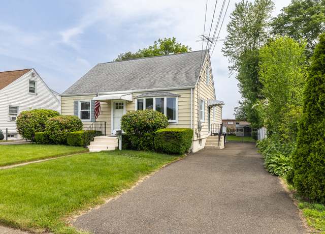 Property at 91 Bertrose Ave, Milford, CT 06460, 3 beds, 1 bath