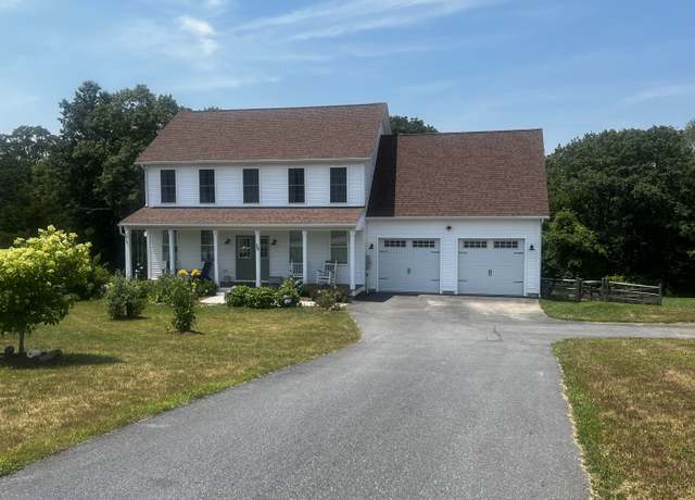 Property at 25 Quakertown Mdw, Ledyard, CT 06339, 4 beds, 2.5 baths