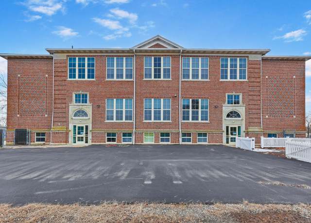 Property at 651 Norwich Rd, Plainfield, CT 06374, 5 beds, 1 bath