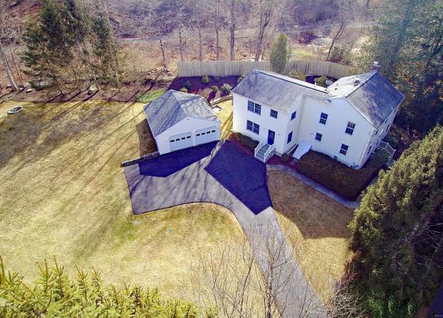 Property at 124 Ivy Hill Rd, Ridgefield, CT 06877, 3 beds, 3 baths