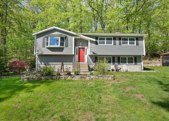 Property at 25 Fleetwood Dr, New Fairfield, CT 06812, 3 beds, 2 baths