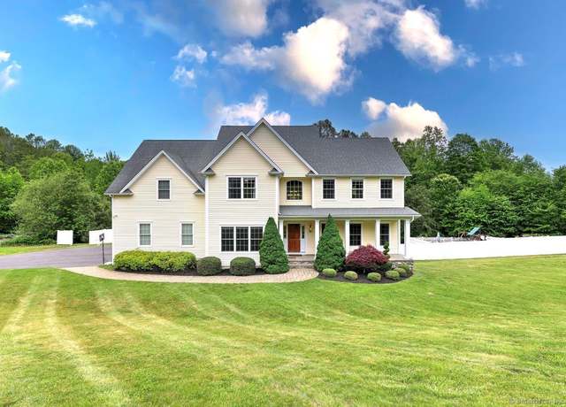 Property at 2 Butternut Ridge Rd, Oxford, CT 06478, 4 beds, 3 baths