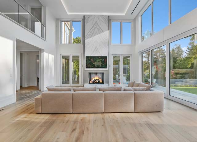 Property at 83 Red Coat Rd, Westport, CT 06880, 6 beds, 7 baths