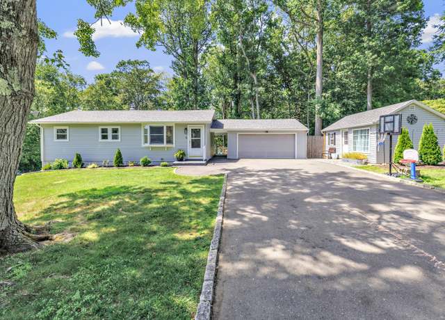 Property at 5 Treeland Rd, Shelton, CT 06484, 3 beds, 1 bath