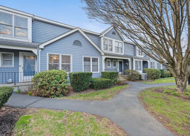 Property at 80 Fawn Ridge Ln #80, Norwalk, CT 06851, 2 beds, 2.5 baths