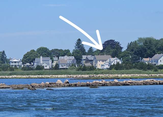 Property at 15 Summit St, Stonington, CT 06378, 6 beds, 3 baths