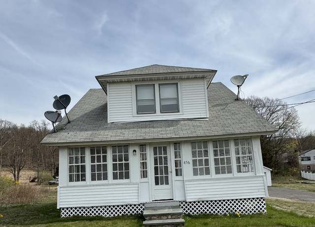 Property at 856 New Haven Rd, Naugatuck, CT 06770, 3 beds, 1 bath