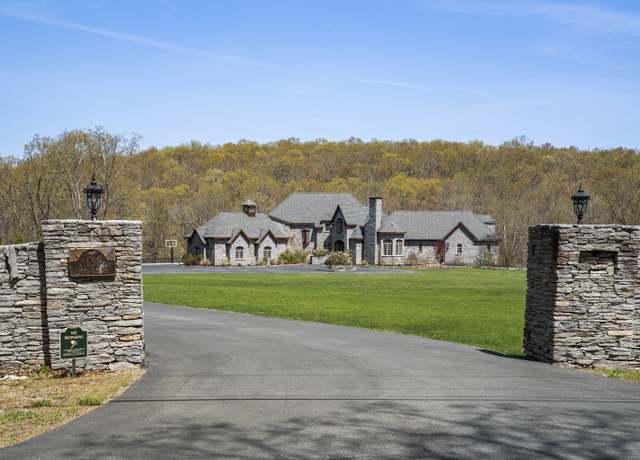 Property at 131 Burr Hill Rd, Killingworth, CT 06419, 11 beds, 13 baths