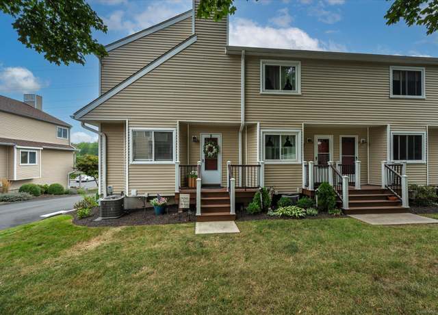 Property at 1561 E Main St #10, Meriden, CT 06450, 2 beds, 1.5 baths