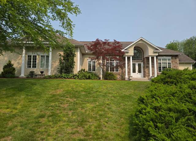 Property at 21 Autumn Cir, Rocky Hill, CT 06067, 3 beds, 3.5 baths