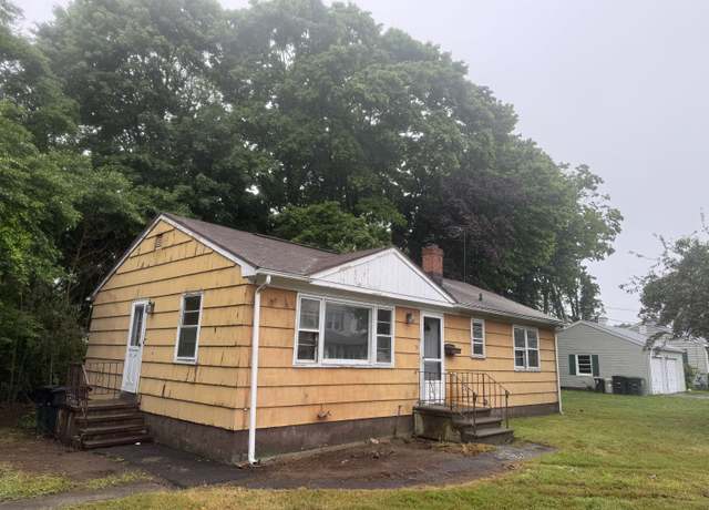 Property at 31 Ross St, Milford, CT 06460, 3 beds, 1 bath