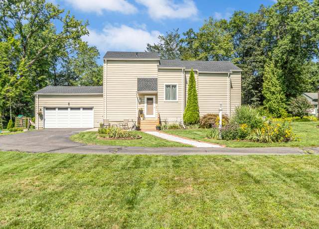 Property at 29 Ravine Rd, Windsor, CT 06095, 4 beds, 2.5 baths