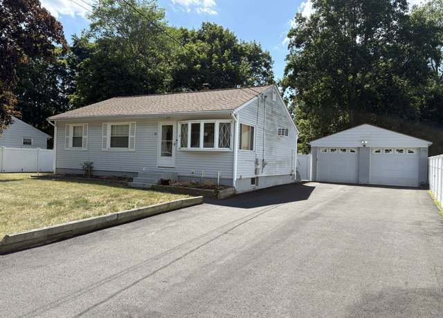 Property at 43 Hellstrom Rd, East Haven, CT 06512, 2 beds, 1 bath