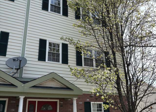Property at 19 Stillwater Ave Unit E, Stamford, CT 06902, 3 beds, 2.5 baths