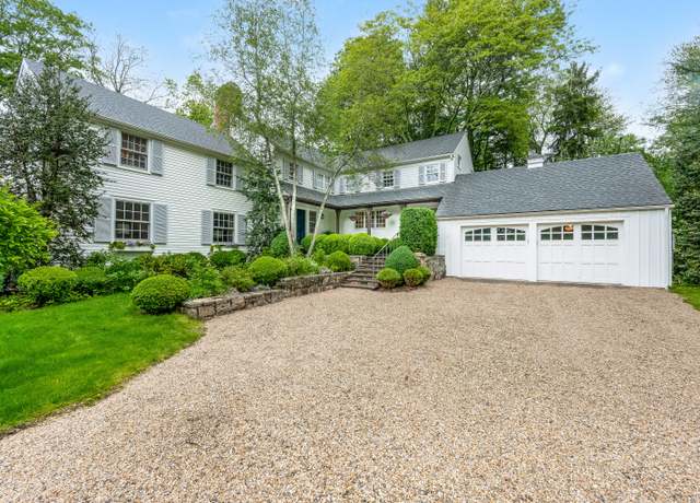 Property at 39 Deepwood Rd, Darien, CT 06820, 5 beds, 3.5 baths