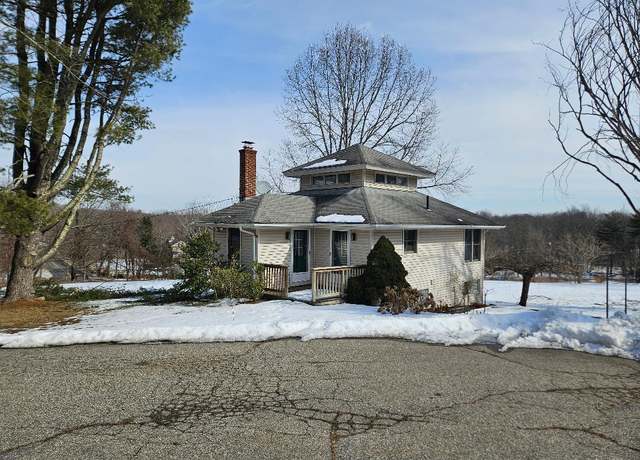 Property at 6 Schoolhouse Hill Rd, Newtown, CT 06470, 3 beds, 1.5 baths