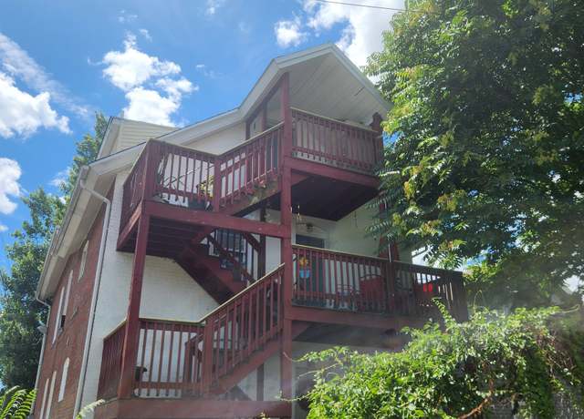 Property at 32 W Pearl St, New Britain, CT 06051, 8 beds, 3 baths