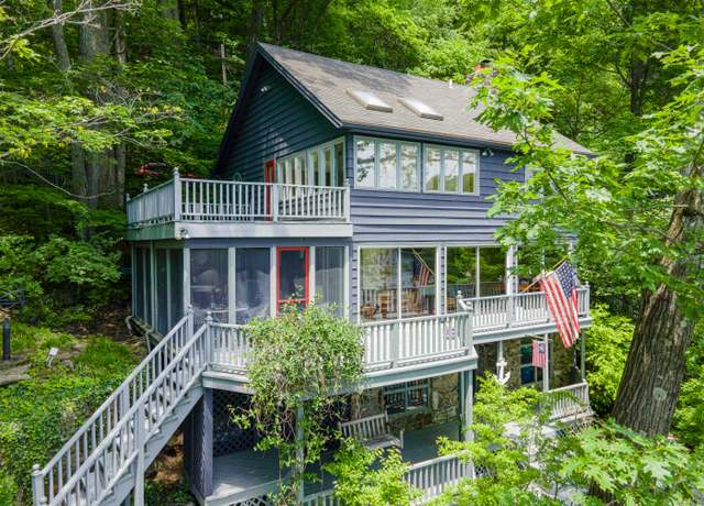 Property at 159 Mountain Rd, Ridgefield, CT 06877, 3 beds, 2 baths