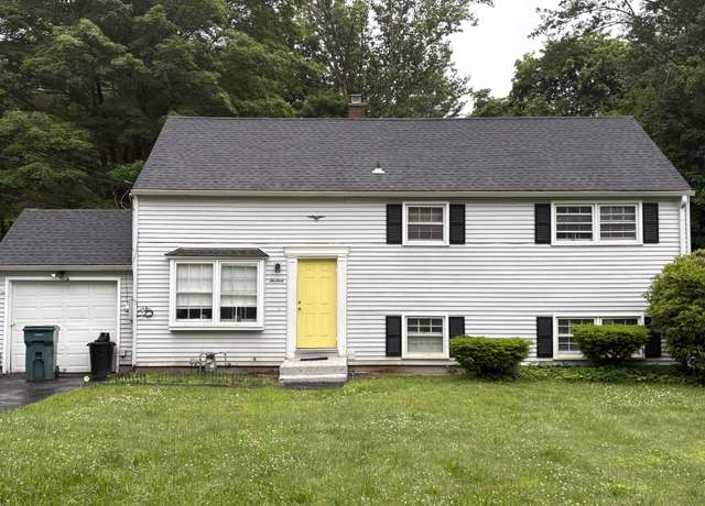Property at 13 Sheahan Dr, Hamden, CT 06514, 4 beds, 1.5 baths