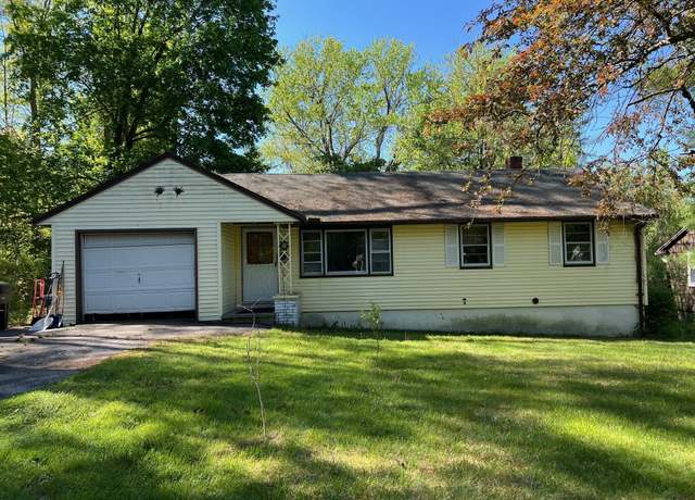 Property at 172 Pierce St, Torrington, CT 06790, 3 beds, 1 bath