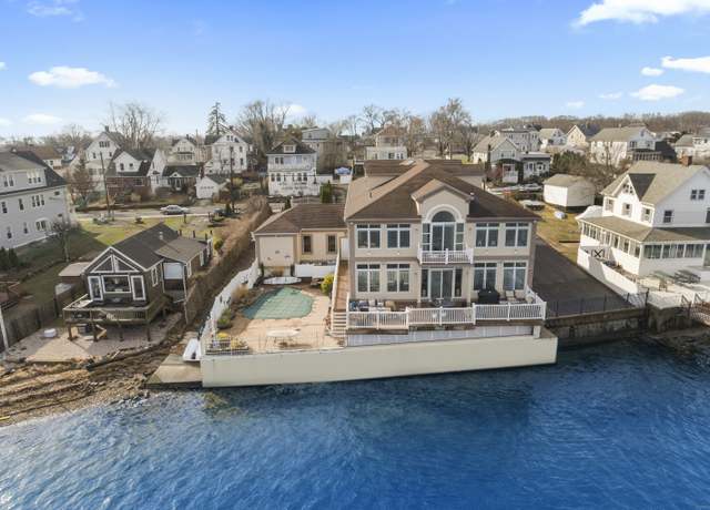 Property at 114 Cove St, New Haven, CT 06512, 4 beds, 6.5 baths