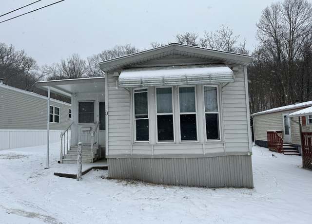 Property at 108 Clark Rd Trlr 13, Naugatuck, CT 06770, 2 beds, 1 bath