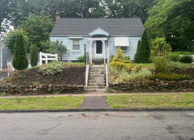 Property at 28 Terrace Ave, East Hartford, CT 06108, 3 beds, 2 baths