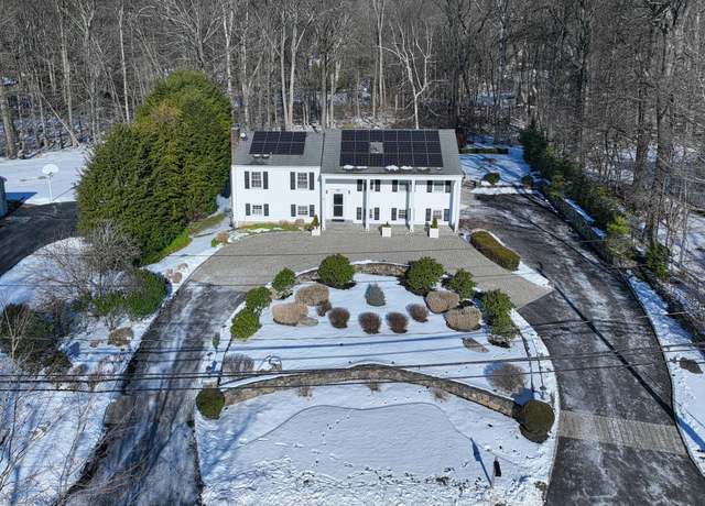 Property at 89 West Trl, Stamford, CT 06903, 4 beds, 3 baths