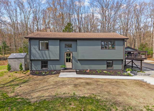 Property at 46 Brooklyn Rd, Canterbury, CT 06331, 3 beds, 2 baths