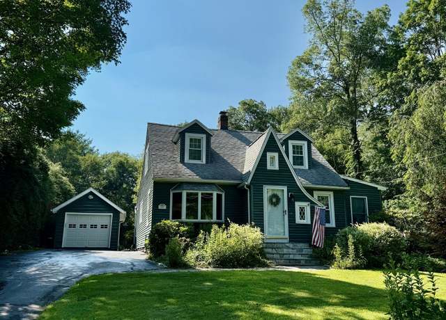 Property at 101 Shadduck Rd, Middlebury, CT 06762, 3 beds, 2 baths