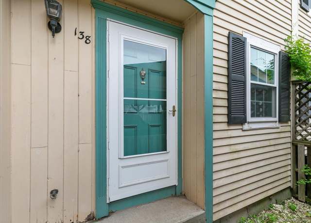 Property at 138 Rising Trail Dr #138, Middletown, CT 06457, 3 beds, 1.5 baths