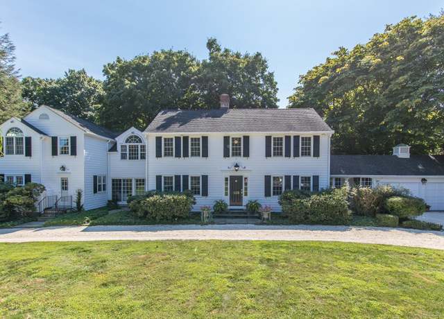 Property at 125 W Meadow Rd, Wilton, CT 06897, 5 beds, 5.5 baths