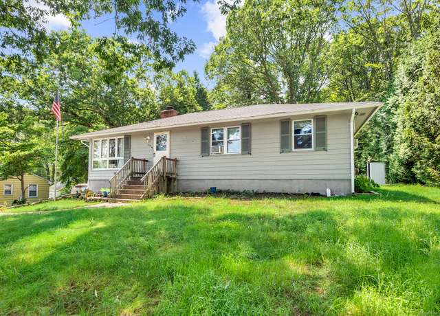 Property at 162 Shrub Rd, Bristol, CT 06010, 3 beds, 1 bath