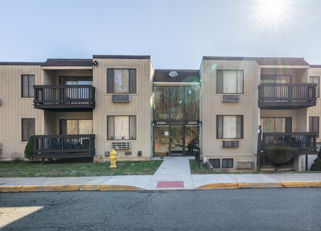 Property at 175 Mill Pond Rd #116, Hamden, CT 06514, 2 beds, 1.5 baths