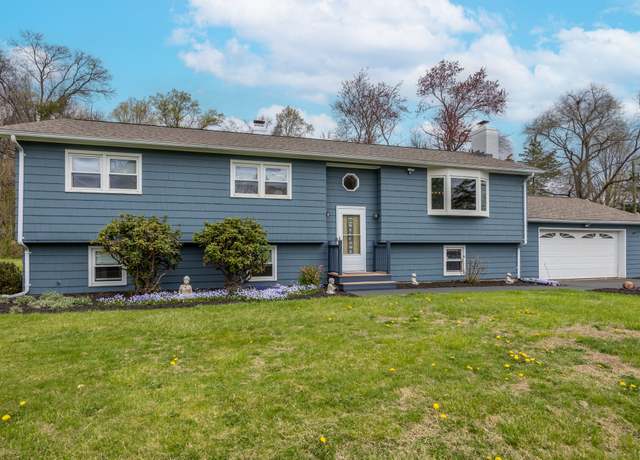 Property at 60 Pace Dr, Cheshire, CT 06410, 4 beds, 1.5 baths