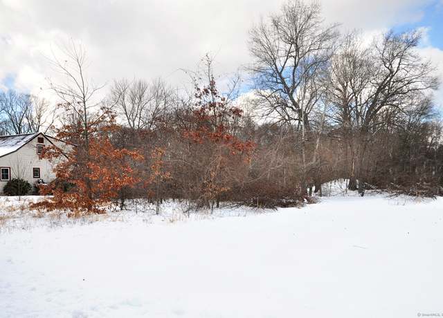 Property at 76T Three Rod Rd, Windsor, CT 06095
