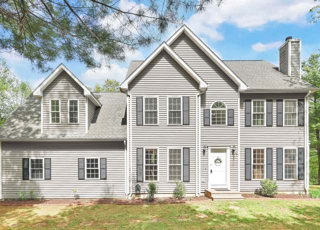 Property at 9A Alice Dr, Burlington, CT 06013, 3 beds, 2.5 baths