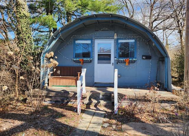 Property at 242 Barnes Ave, New Haven, CT 06513, 1 bed, 1 bath