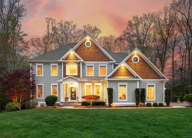 Property at 94 Alpine Dr, Farmington, CT 06085, 5 beds, 5.5 baths