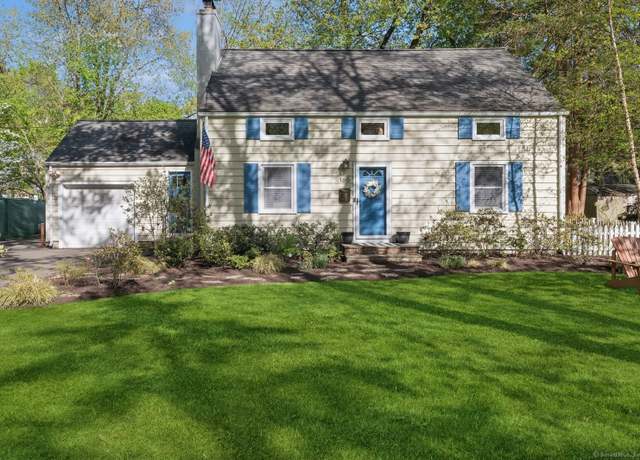 Property at 165 Woodbury Ave, Stamford, CT 06907, 4 beds, 2 baths