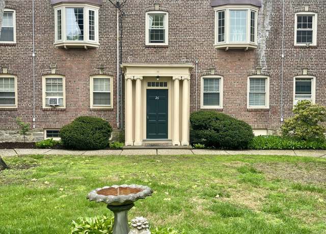 Property at 26 Rowsley St #5, Bridgeport, CT 06605, 2 beds, 1 bath