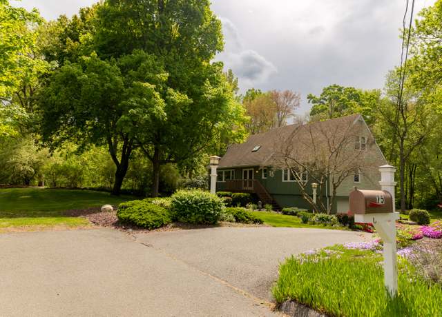 Property at 75 Jonathan Dr, Vernon, CT 06066, 4 beds, 3 baths