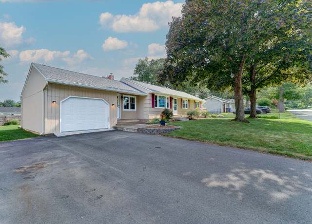 Property at 23 Sun St, Enfield, CT 06082, 3 beds, 1 bath