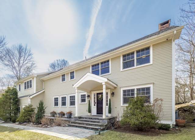 Property at 157 North Ave, Westport, CT 06880, 4 beds, 2.5 baths