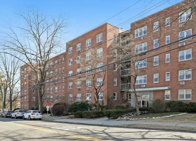 Property at 54 W North St #404, Stamford, CT 06902, 2 beds, 1 bath