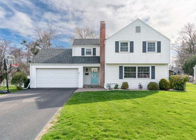 Property at 46 Grandview Ter, Wethersfield, CT 06109, 3 beds, 1.5 baths